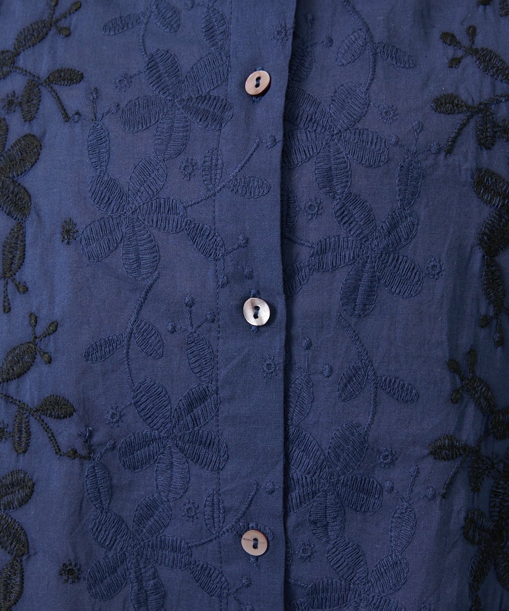 GJBHD32180 Jocomomola(ホコモモラ) Sendero de flores フラワー刺繍ブラウス ネイビー