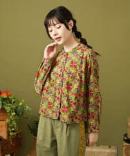 GJBJB02180 Jocomomola(ホコモモラ) Calle de la Flor Alta フラワープリントブラウス ベージュ