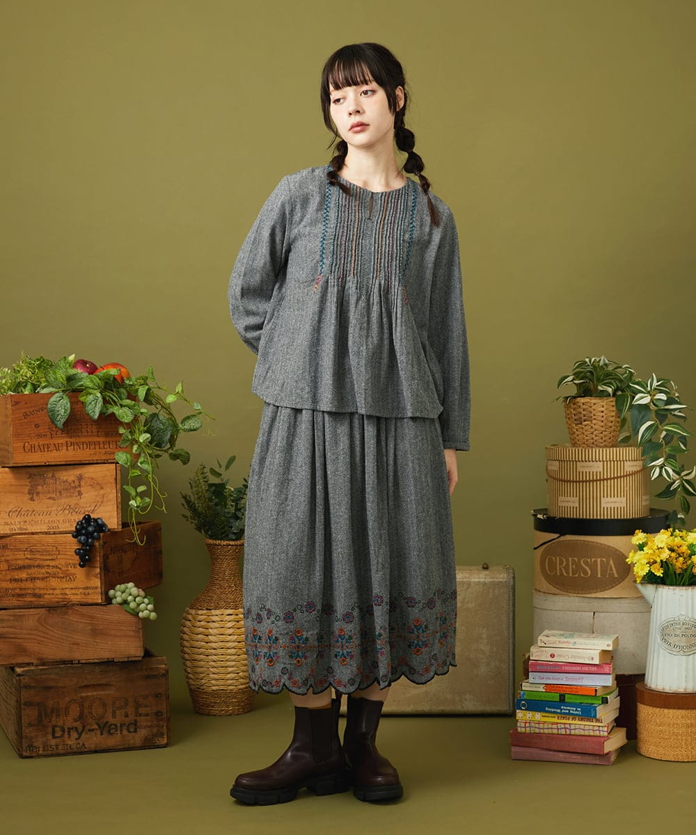 GJBLA31180 Jocomomola(ホコモモラ) Cama de flores コットンヘリンボーンブラウス グレー