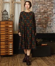 GJEAD01350 Jocomomola(ホコモモラ) Calle Imperial フラワープリントワンピース ブラック