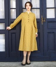 GJEAD36300 Jocomomola(ホコモモラ) Baile Esponjoso フロッキードットワンピース ブラウン