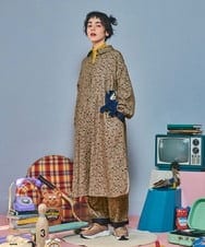 GJEAD70300 Jocomomola(ホコモモラ) Calle de Manuela Malasana アニマルプリントワンピース ベージュ