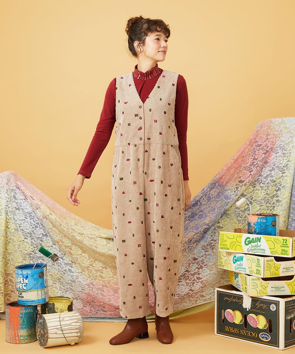 GJEAG02360 Jocomomola(ホコモモラ) Manchas モチーフ刺繍 コーデュロイサロペット ベージュ