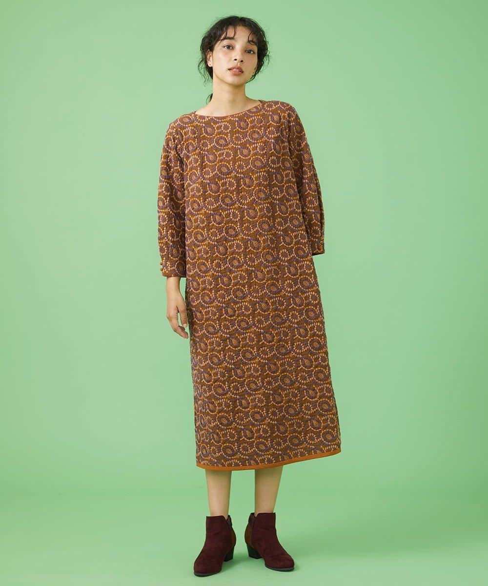 GJEAV50350 Jocomomola(ホコモモラ) Huella 刺繍ワンピース ライトブラウン