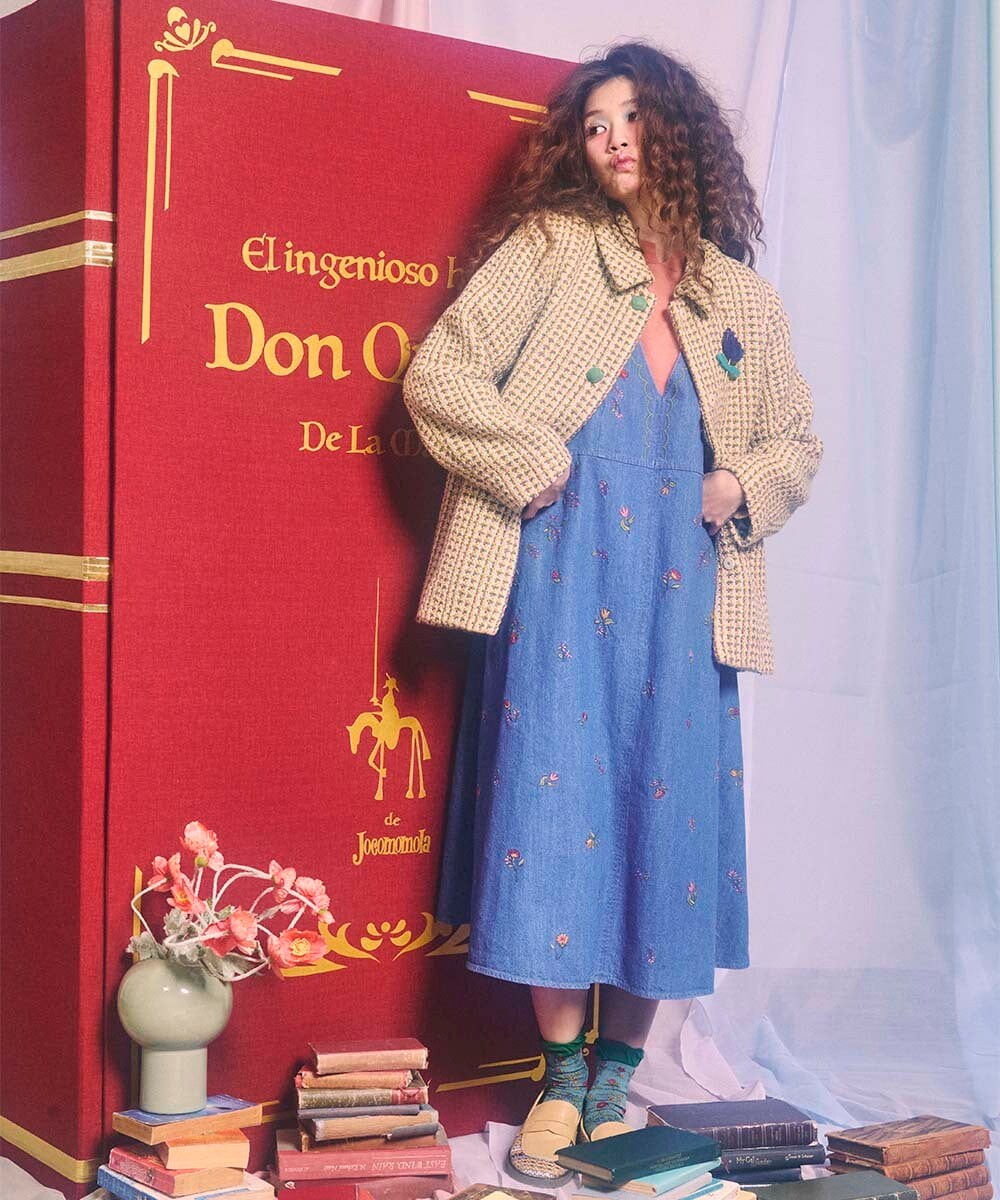 GJECD01330 Jocomomola(ホコモモラ) El galgo フラワー刺繍デニムノースリーブジャンパースカート ブルー