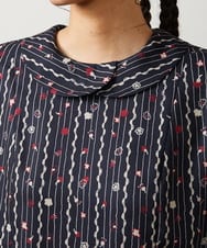 GJECD30300 Jocomomola(ホコモモラ) Escala de floral プリントワンピース ネイビー