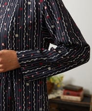 GJECD30300 Jocomomola(ホコモモラ) Escala de floral プリントワンピース ネイビー