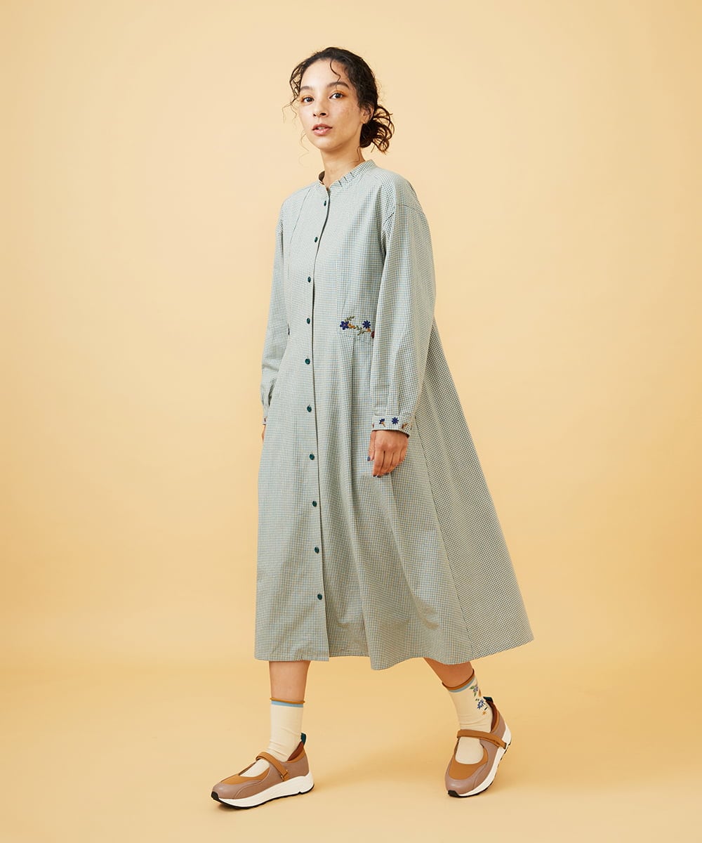 GJECD33300 Jocomomola(ホコモモラ) 【早割10%OFF】チェックフラワー刺繍ワンピース グリーン