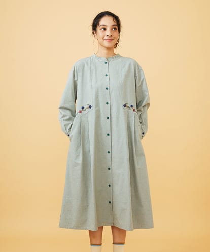 GJECD33300  【早割10%OFF】チェックフラワー刺繍ワンピース