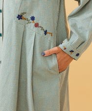 GJECD33300 Jocomomola(ホコモモラ) 【早割10%OFF】チェックフラワー刺繍ワンピース グリーン