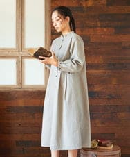 GJECD33300 Jocomomola(ホコモモラ) Flor pequena チェックフラワー刺繍ワンピース グリーン