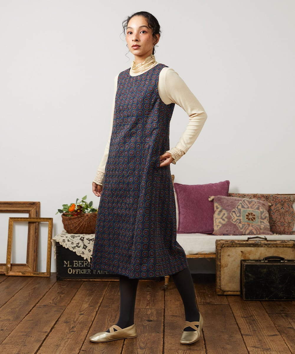 GJECD50350 Jocomomola(ホコモモラ) Escudos 幾何調総刺繍ワンピース ネイビー