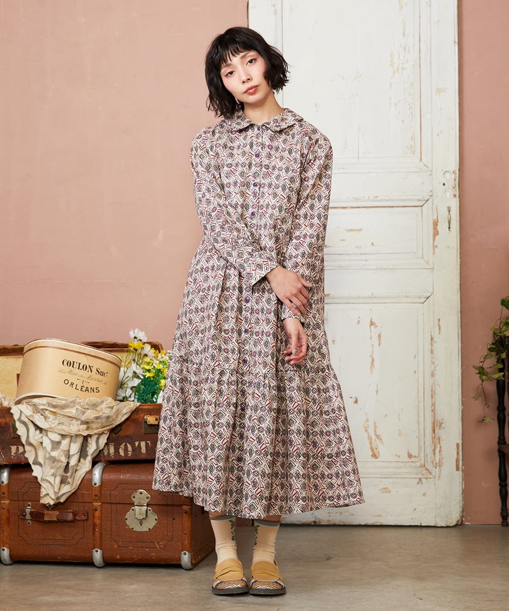 GJEDD32280 Jocomomola(ホコモモラ) Hidalgo 幾何調プリントワンピース アイボリー