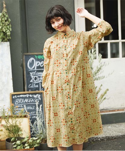 GJEDE38300 Jocomomola Palomas y flores プリントシャツワンピース