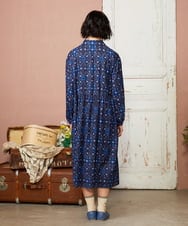 GJEDE38300 Jocomomola(ホコモモラ) Palomas y flores プリントシャツワンピース ネイビー