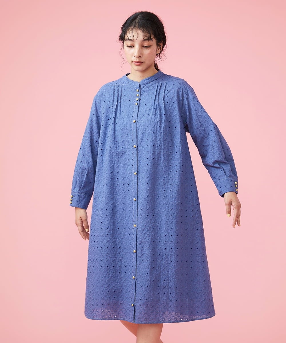 GJEDT42280 Jocomomola(ホコモモラ) Papelcarta 刺繍シャツワンピース ブルー