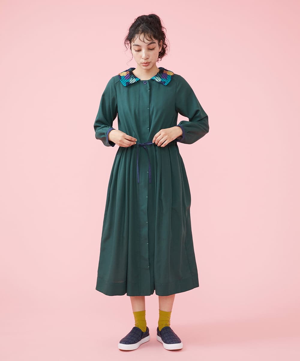 GJEDT43250 Jocomomola(ホコモモラ) スラッシュキルトシャツワンピース グリーン
