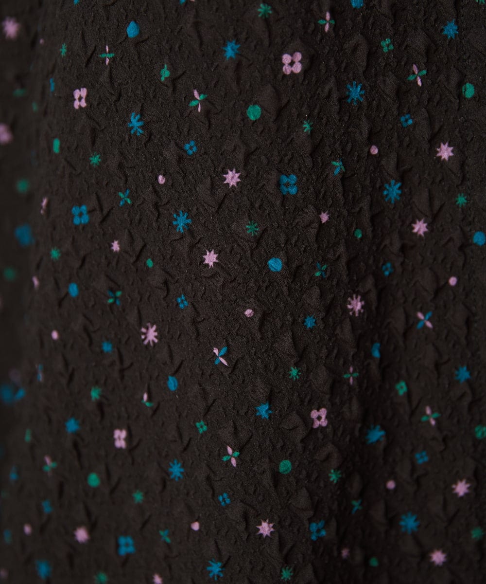 GJEFD34300 Jocomomola(ホコモモラ) エンボスドットシャツワンピース ブラック