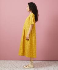 GJEGA35330 Jocomomola(ホコモモラ) フラワーステッチローンワンピース イエロー