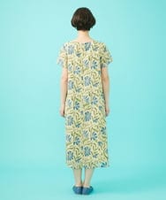 GJEGA50360 Jocomomola(ホコモモラ) オパールプリントフラワーワンピース ベージュ