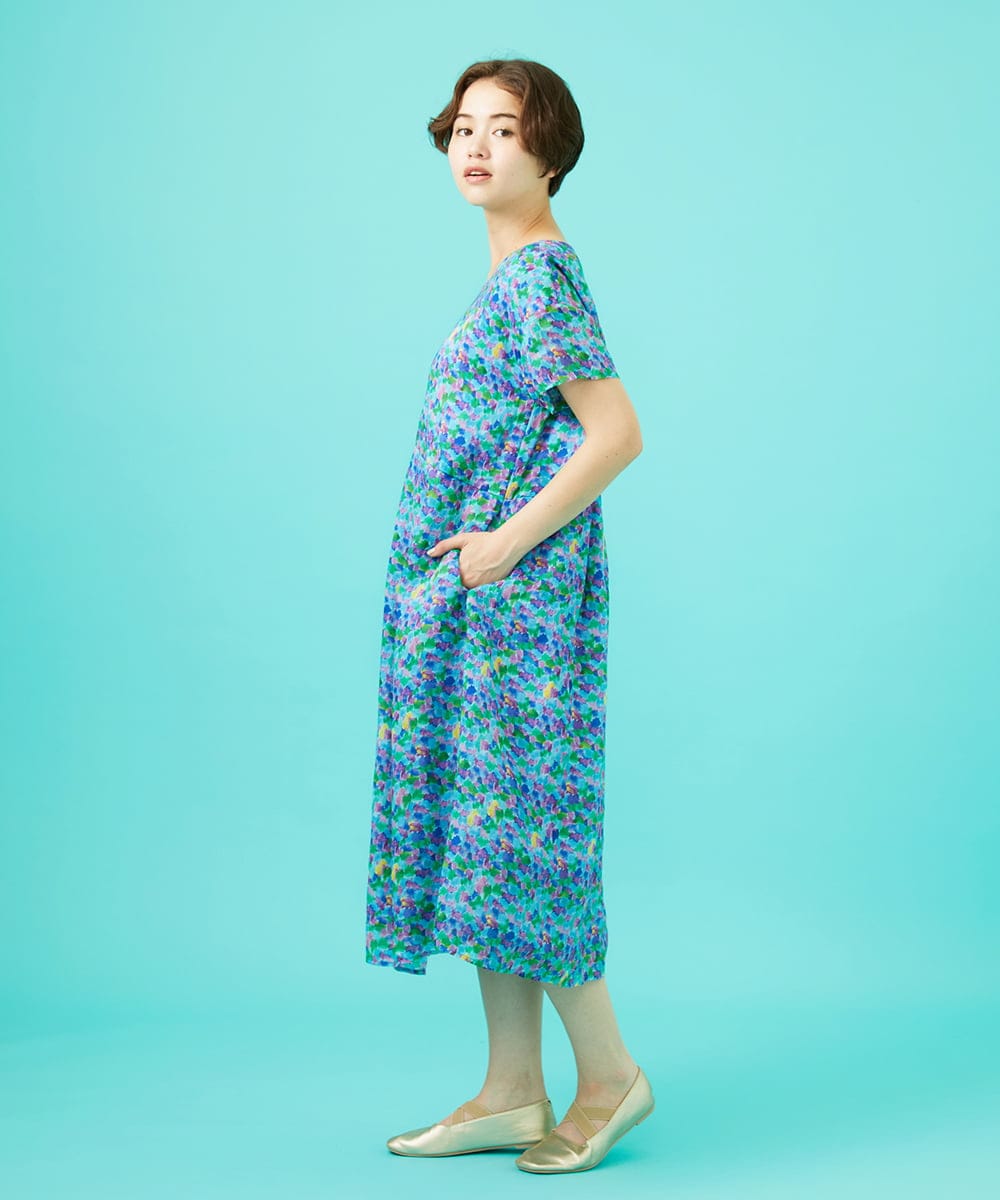 GJEGB38290 Jocomomola(ホコモモラ) Verde esmeralda リネンプリントワンピース ブルー