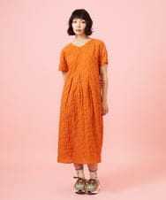 GJEGE39300 Jocomomola(ホコモモラ) Gota リップルプリントワンピース オレンジ