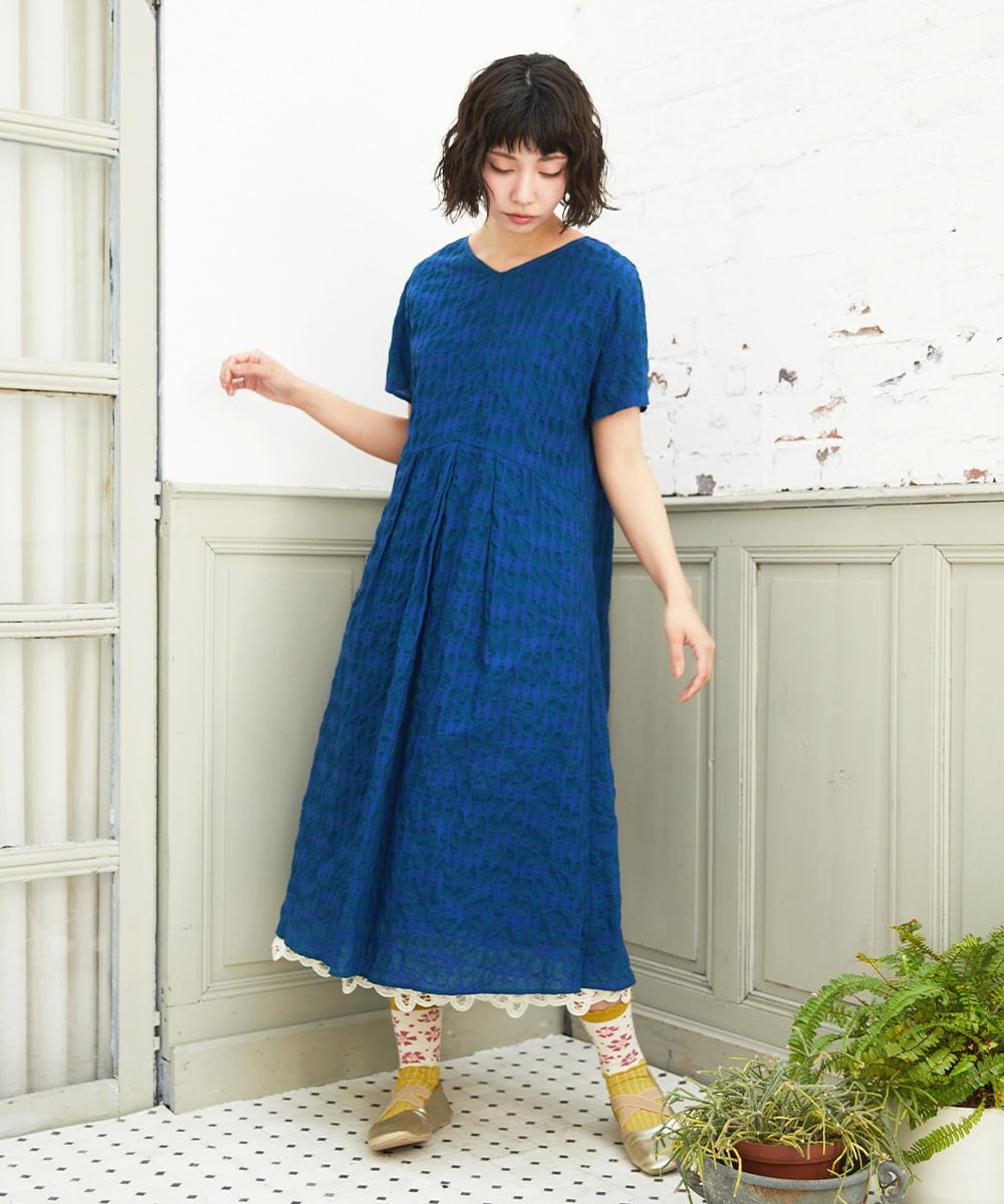 GJEGE39300 Jocomomola(ホコモモラ) Gota リップルプリントワンピース ブルー