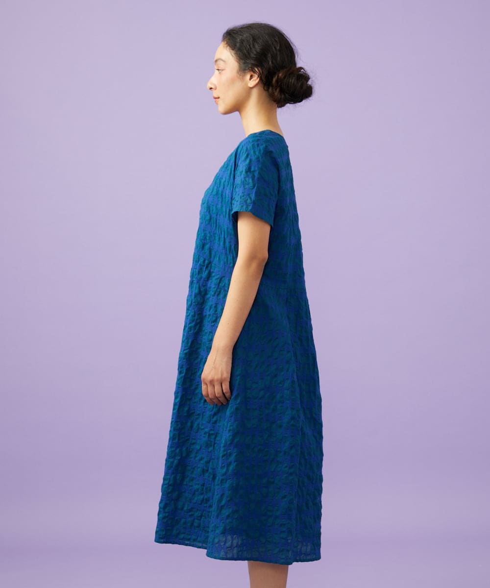 GJEGE39300 Jocomomola(ホコモモラ) 【早割10％OFF】リップルプリントワンピース ブルー