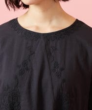 GJEGE41280 Jocomomola(ホコモモラ) Cruzar フラワーインド刺繍ワンピース ブラック
