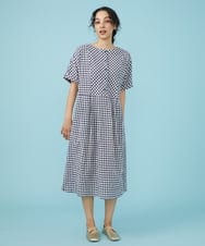 GJEGW38250 Jocomomola(ホコモモラ) シャーリングギンガムチェックワンピース アイボリー×ネイビー