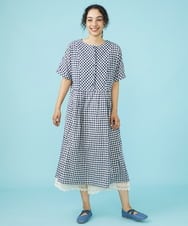 GJEGW38250 Jocomomola(ホコモモラ) シャーリングギンガムチェックワンピース アイボリー×ネイビー