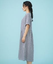 GJEGW38250 Jocomomola(ホコモモラ) シャーリングギンガムチェックワンピース アイボリー×ネイビー