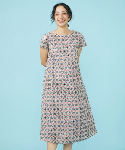 GJEGW51330  Dulce 総刺繍ワンピース