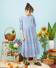 GJEHD30300 Jocomomola(ホコモモラ) Lanzas ストライププリントワンピース ブルー×ピンク