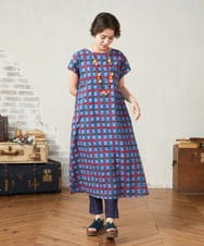 GJEJA31300 Jocomomola(ホコモモラ) Laberinto リップルチェックワンピース ブルー