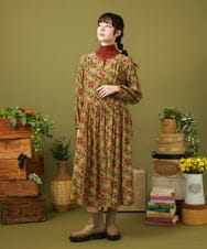 GJEJB02280 Jocomomola(ホコモモラ) Calle de la Flor Alta フラワープリントワンピース ベージュ
