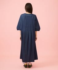 GJEJE37280 Jocomomola(ホコモモラ) フラワー刺繍デニムワンピース ネイビー