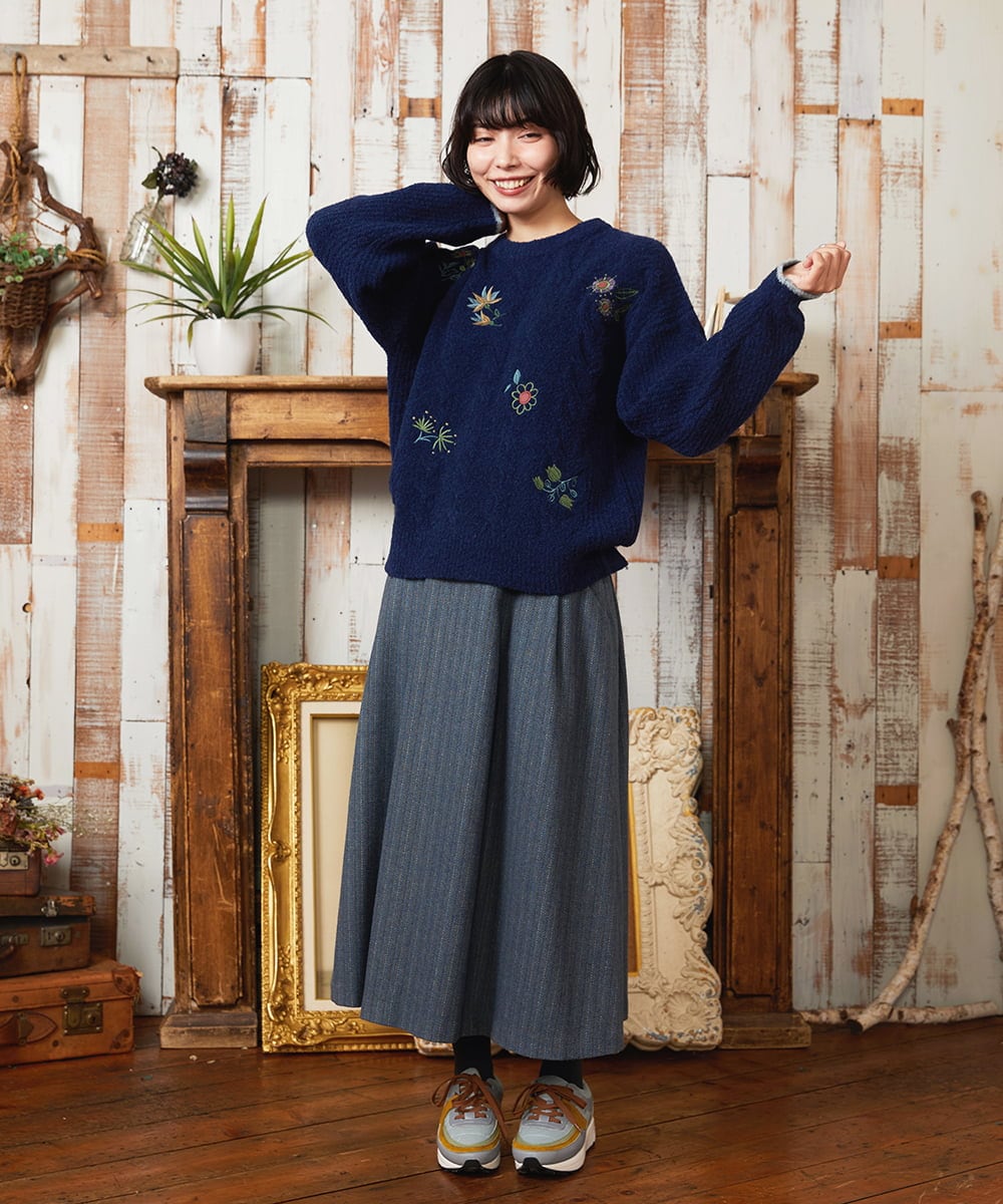 GJFAE02220 Jocomomola(ホコモモラ) Calle de Bordadores フラワーモチーフニットプルオーバー アイボリー