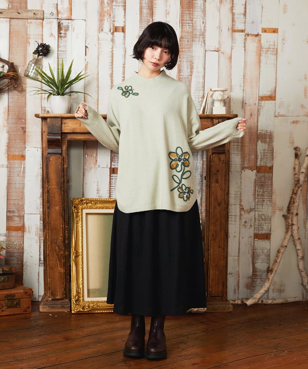 GJFAE35200 Jocomomola(ホコモモラ) Peludo ハイネックニットプルオーバー グリーン