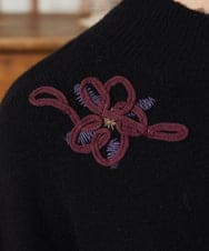 GJFAE35200 Jocomomola(ホコモモラ) Peludo ハイネックニットプルオーバー グリーン