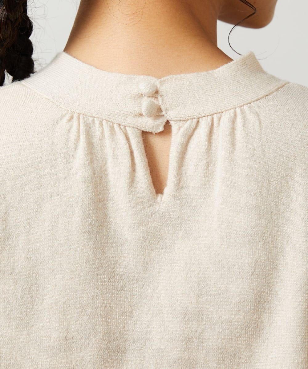 GJFAE36200 Jocomomola(ホコモモラ) Tesoro フラワー刺繍ニットプルオーバー アイボリー