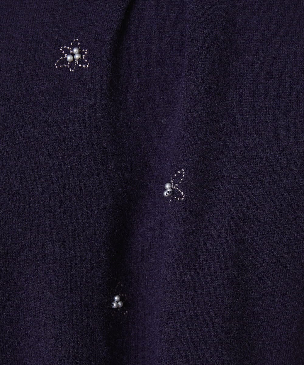 GJFAE51220 Jocomomola(ホコモモラ) Tesoro フラワーモチーフニットプルオーバー ベージュ