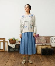 GJFCD01220 Jocomomola(ホコモモラ) El galgo フラワーモチーフニットプルオーバー アイボリー