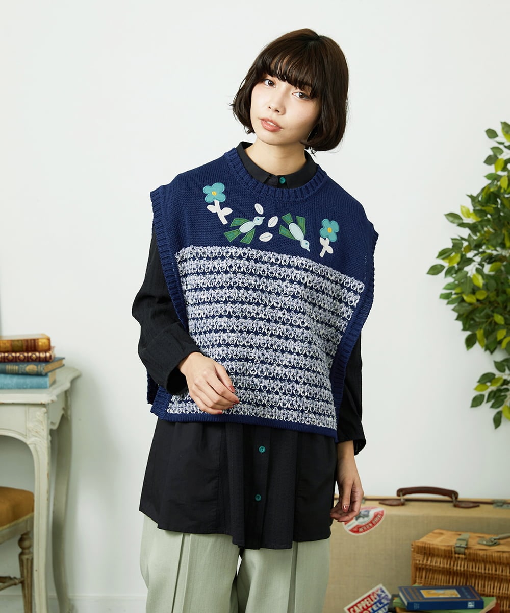 GJFDD01200 Jocomomola(ホコモモラ) Nide de pajaro ファンシーヤーンニットベスト ネイビー