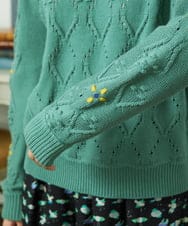 GJFDD30200 Jocomomola(ホコモモラ) フラワー刺繍ケーブルニットプルオーバー グリーン