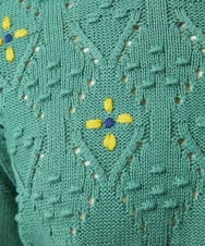 GJFDD30200 Jocomomola(ホコモモラ) フラワー刺繍ケーブルニットプルオーバー グリーン