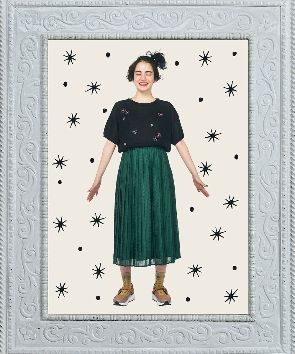 GJFHA30200 Jocomomola(ホコモモラ) Brisa フラワー刺繍シアーニット ブラック