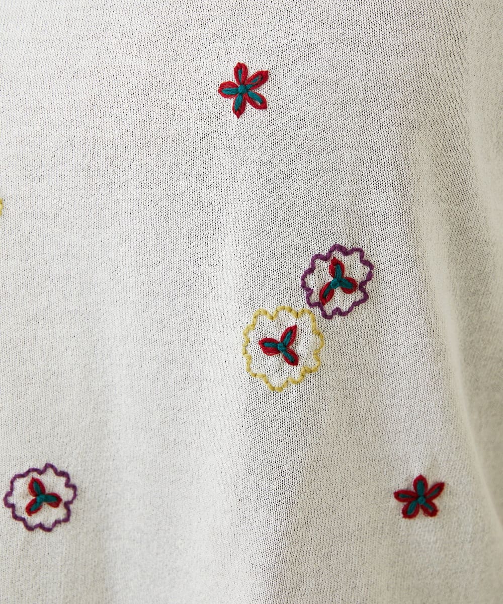 GJFHA30200 Jocomomola(ホコモモラ) Brisa フラワー刺繍シアーニット ブラック
