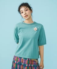GJFHS30160 Jocomomola(ホコモモラ) ハイツイストコットン ブローチ付きニットプルオーバー ライトブルー
