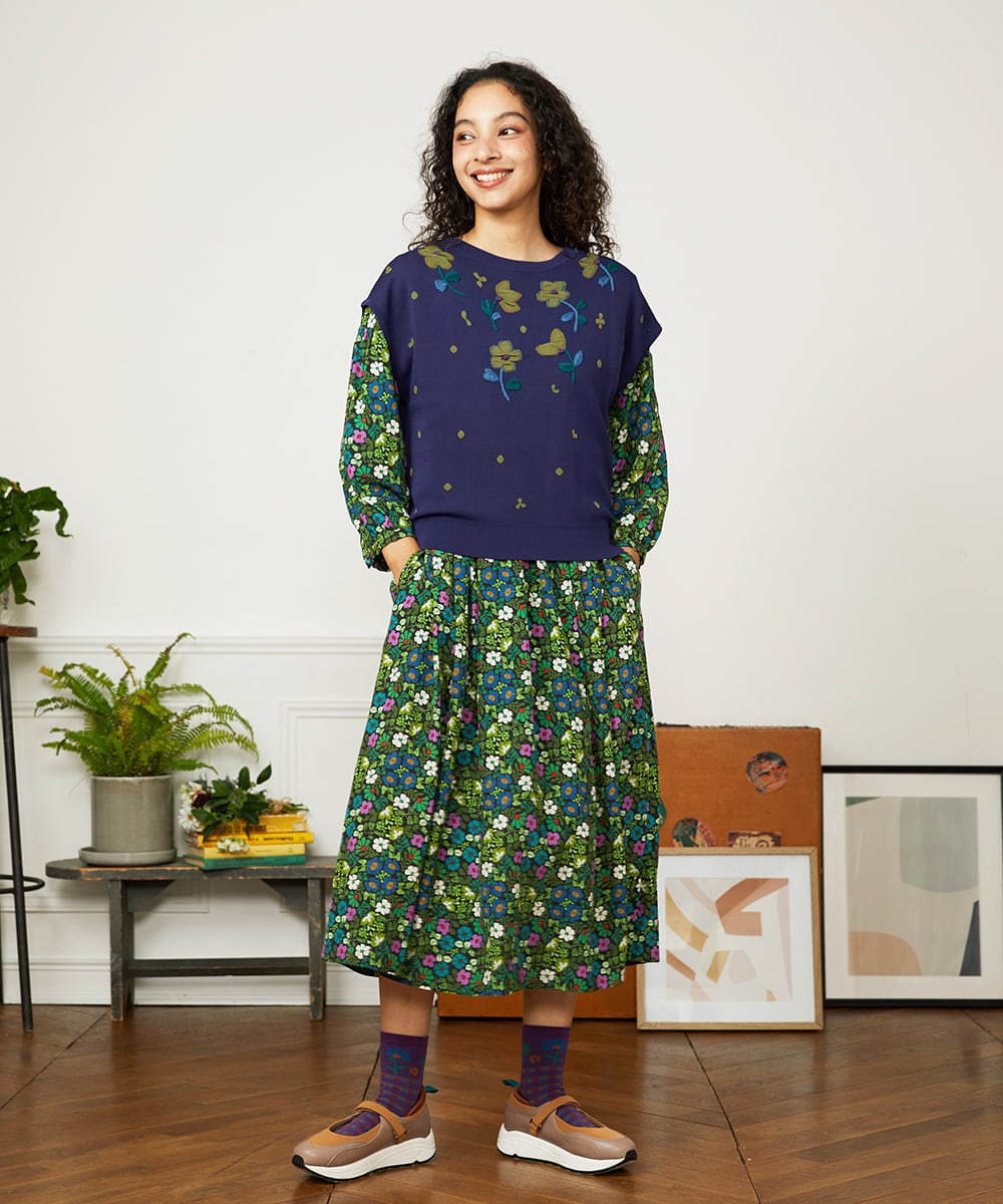 GJFJB02240 Jocomomola(ホコモモラ) Flor Alta フラワー刺繍ニットプルオーバー ネイビー